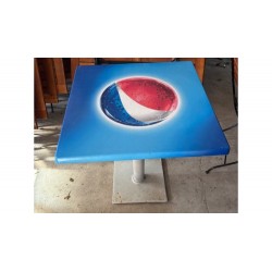 Pepsi kültéri asztal