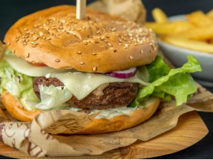 A legfontosabb nagykonyhai gépek és eszközök egy Street Food étteremhez