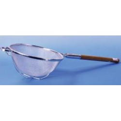 Fanyeles szűrő 30 cm