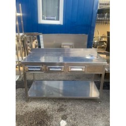 RM munkaasztal 3 fiókkal